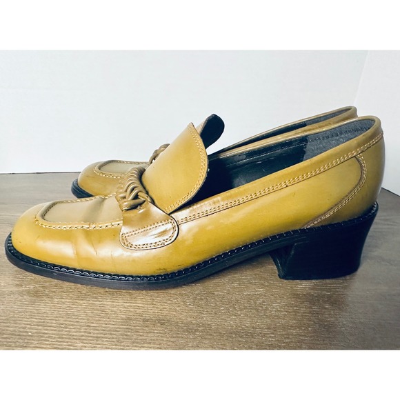 VINTAGE A Line Anne Klein Yellow Leather Loafer Block Heels Made in Italy US 8.5 - Picture 3 of 8